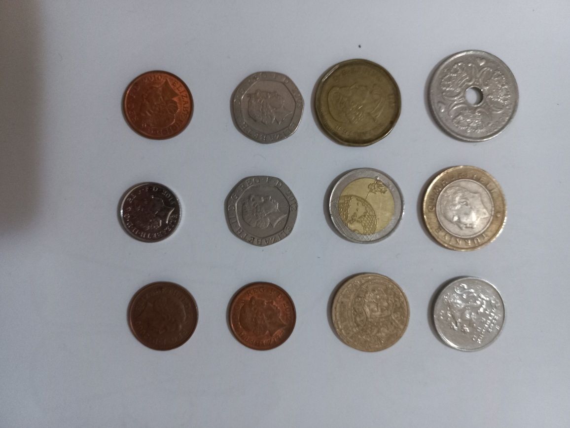 Monezi și bacnote vechi