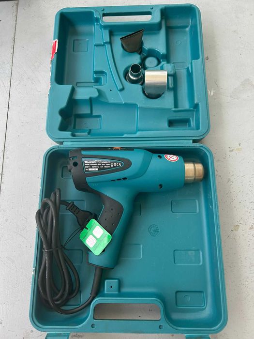 Suflanta de aer cald Makita