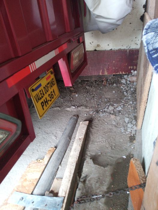 Triciclu electric cu bena basculabila produs nou!