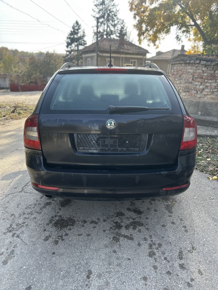 Шкода октавия 1,6тди 105кс на части/skoda octavia FL 1,6tdi 105ks 2011