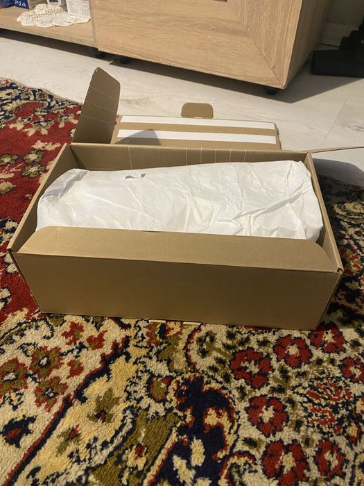 Чисто нови обувки