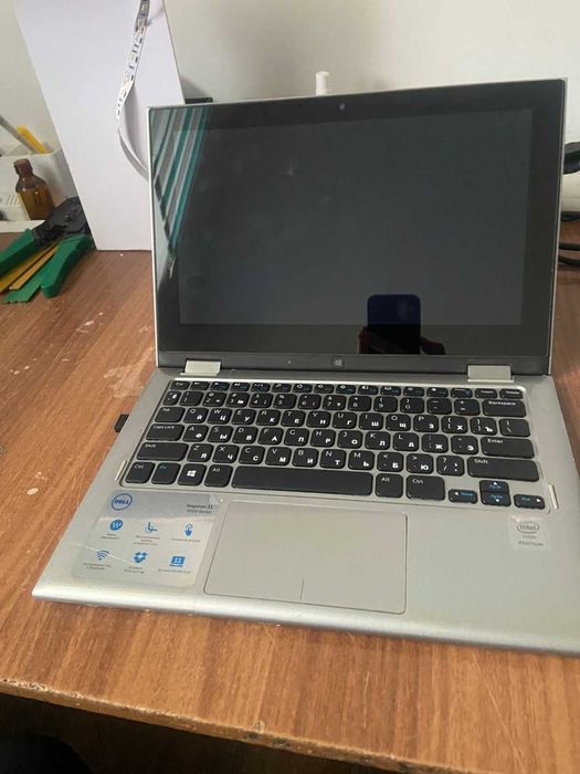 Dell Inspiron 11