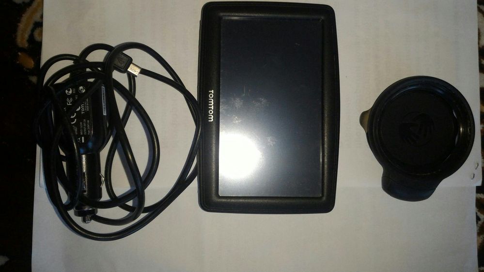 Продавам GPS tomtom