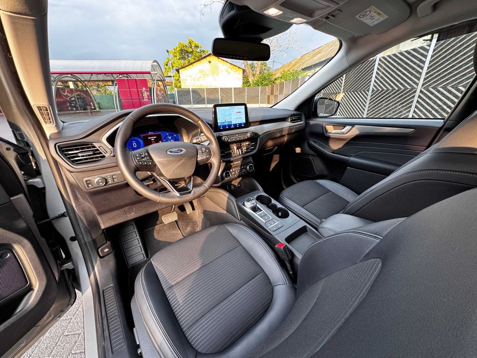 Ford Kuga | 2.5 PHEV | Titanium X | 225 CP | Matrix | Carlig | B&O
