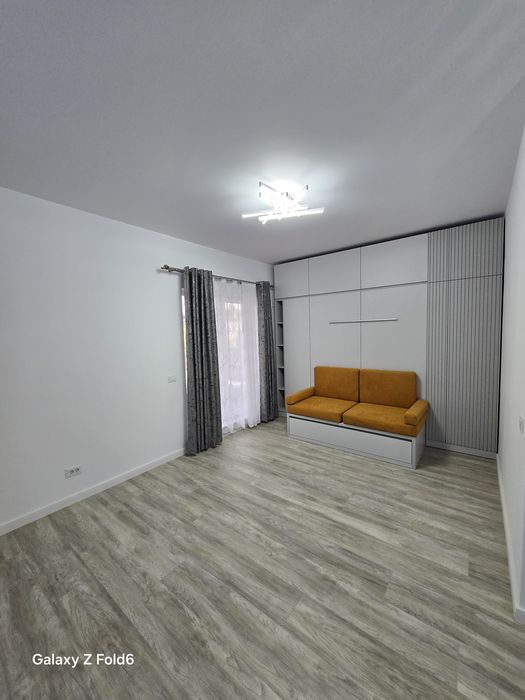 Vând Garsoniera Satina Garden