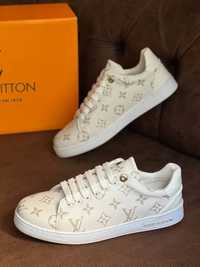 Adidasi louis vuitton
36-40
290 lei