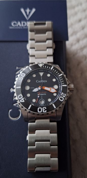 Nou! Ceas automatic, mecanism Seiko.