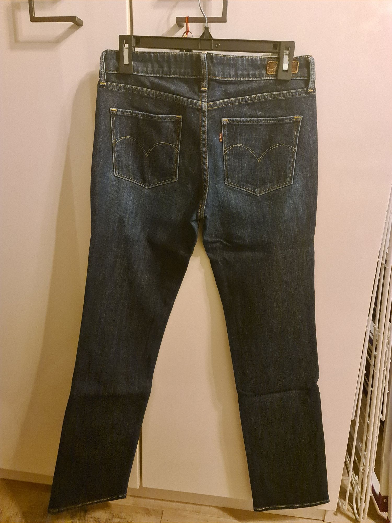 Jeansi dama Levi's W27 L32