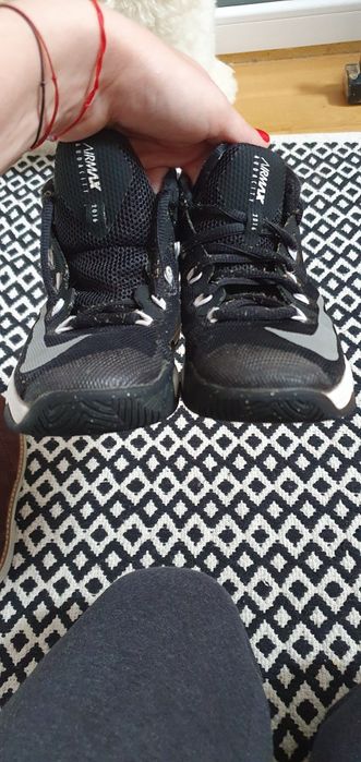 Adidasi, ghete Nike