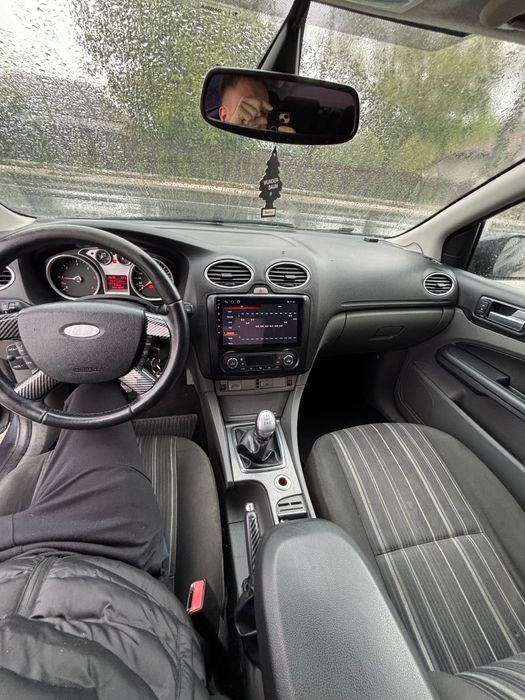 Vand ford focus mk2 1.8tdci.  2008
