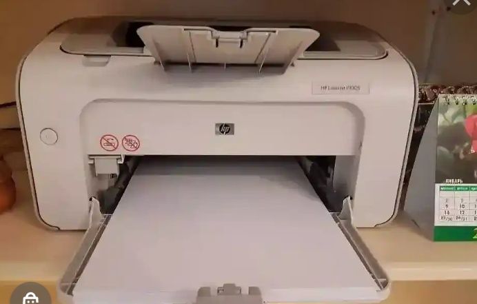 Принтер лазерный в идеальном состоянии HP 1005 Доставка бесплат