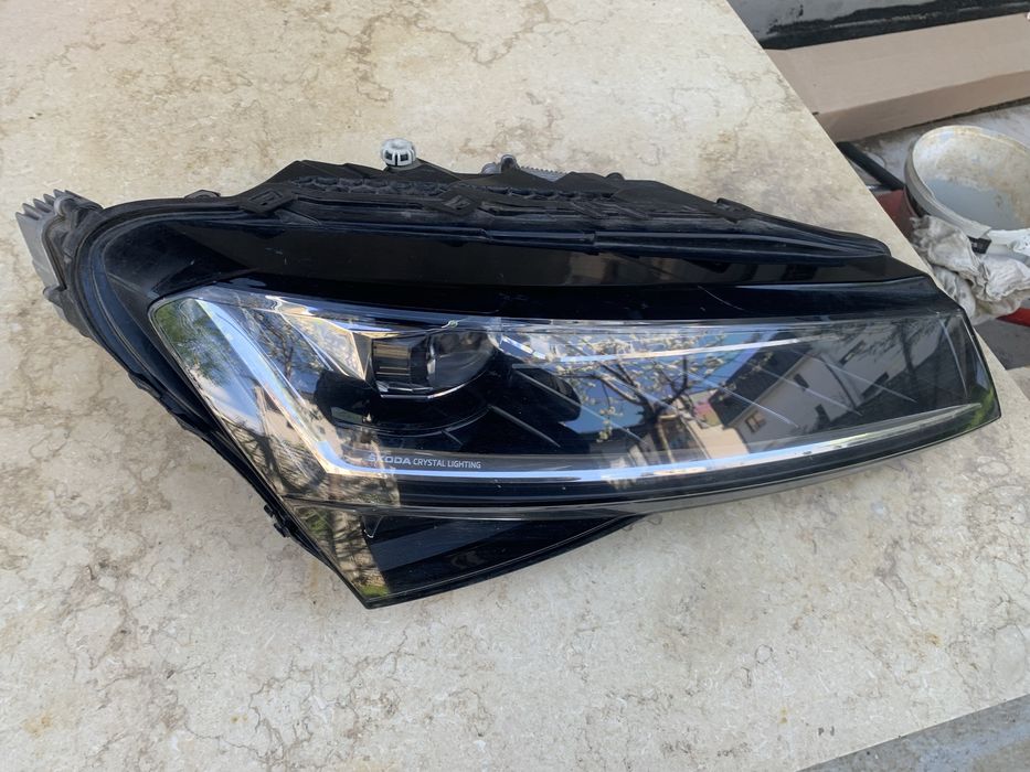 Far dreapta Skoda Superb 3 led an 2019/2020/2021/2022/2023