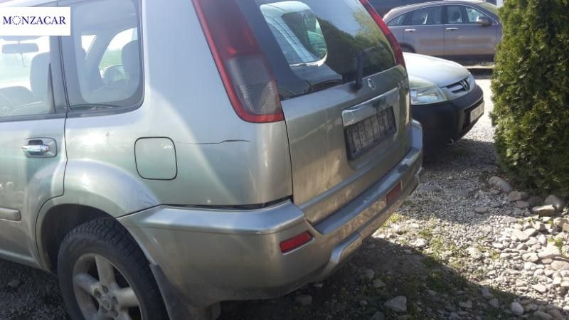 Nissan X-Trail на части