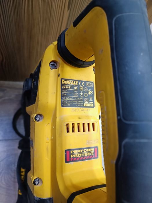 DEWALT D25481K-QS Къртач Перфоратор