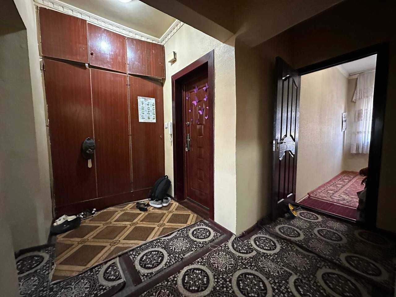 3-комнатная квартира, 72 м², панельный дом, метро Туркестан