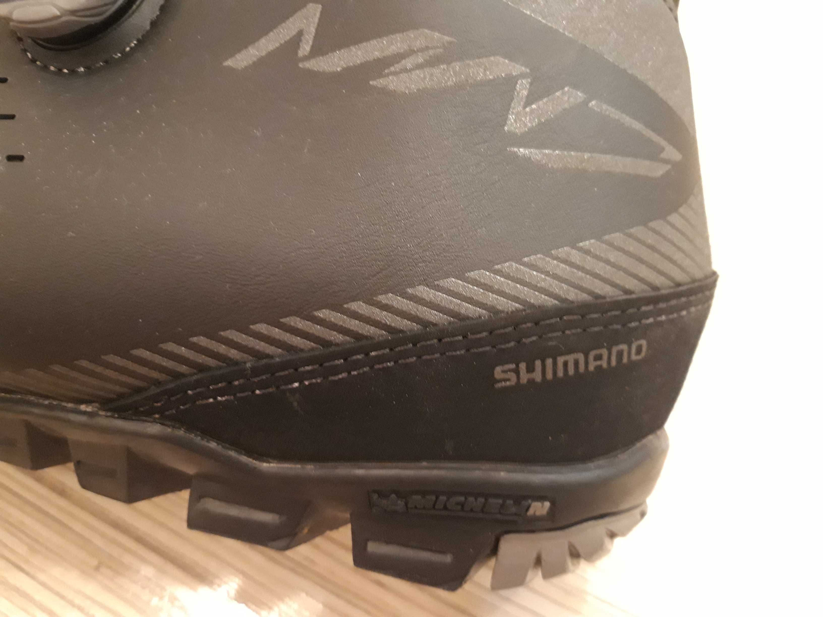 Зимни обувки за велосипед Shimano 44