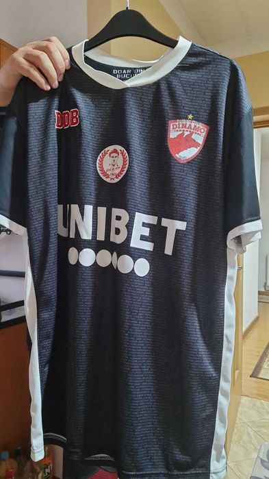 Tricou Dinamo-editie limitata.