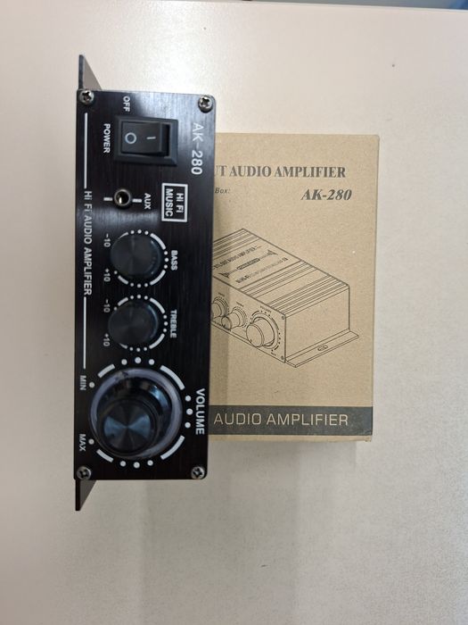 Amplificator audio 12V