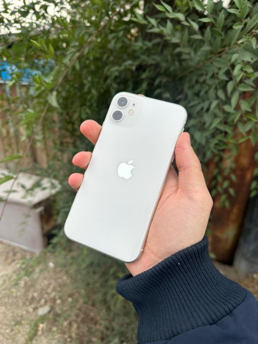 Продам IPHONE 11 64GB