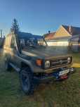 Vând/schimb Toyota Land Cruiser HZJ73