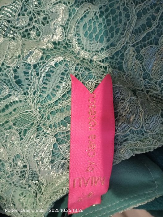 Vând rochie stil sirenă