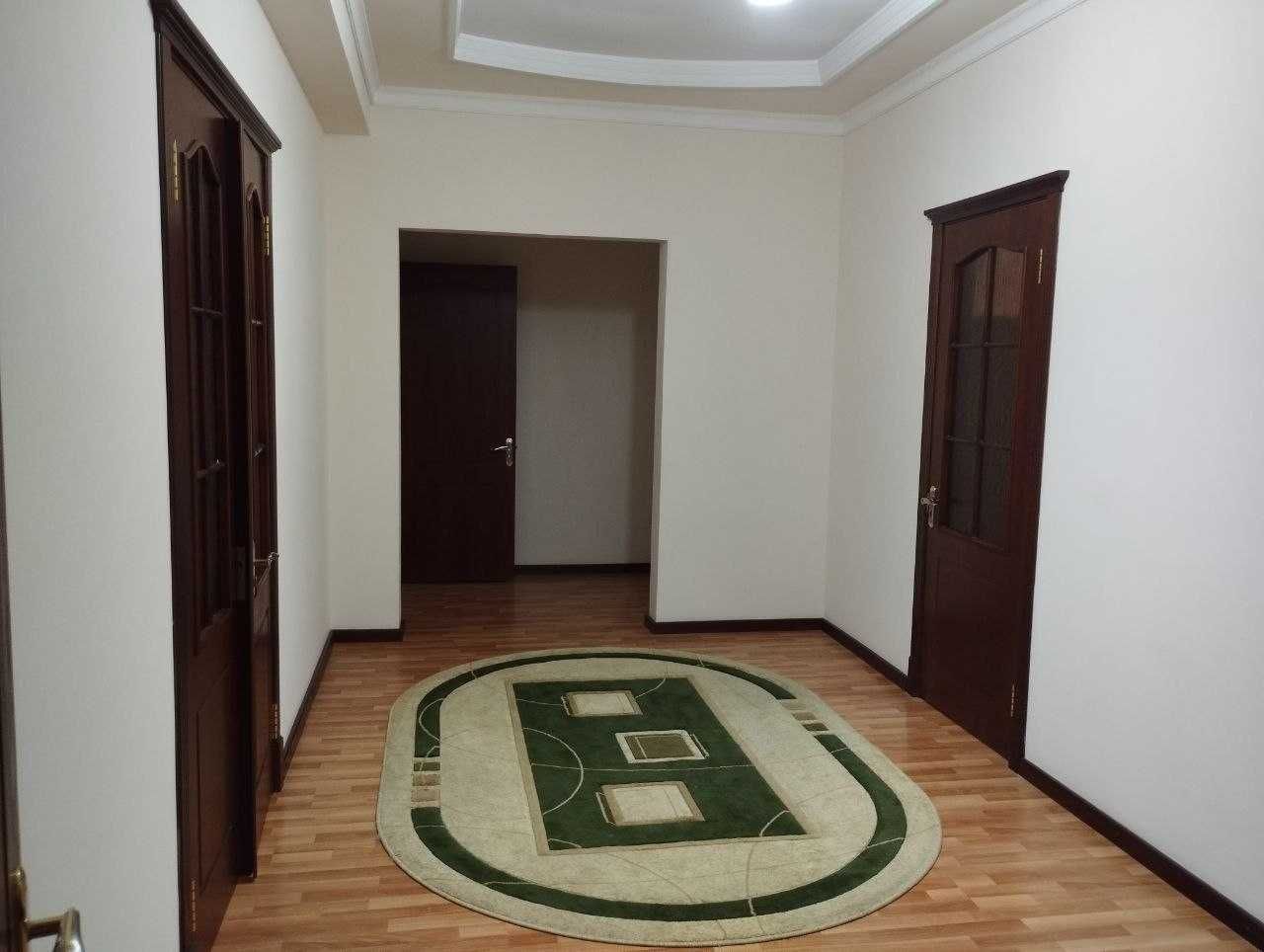 4 комн евроквартира. С.Азимова. Спецплан