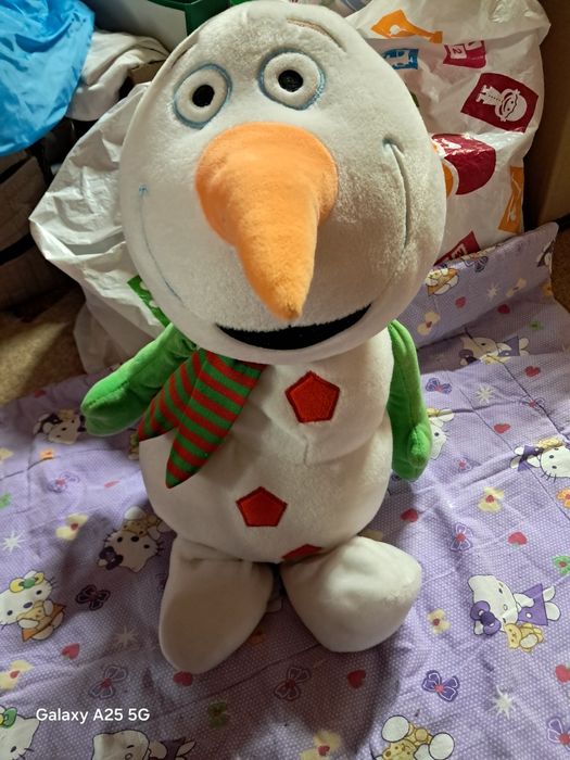 Vând plușuri mari stare perfectă