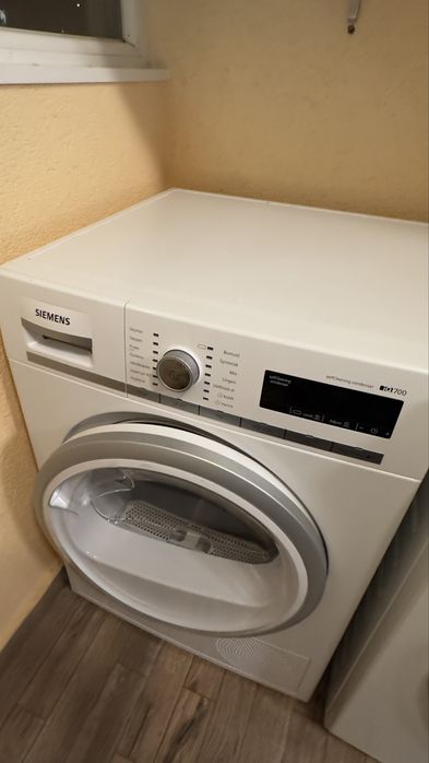 Пералня AEG 9 kg с пара + Сушилня Siemens 8 kg