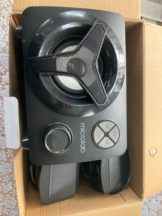 Продам колонки к компьютеру Микролаб