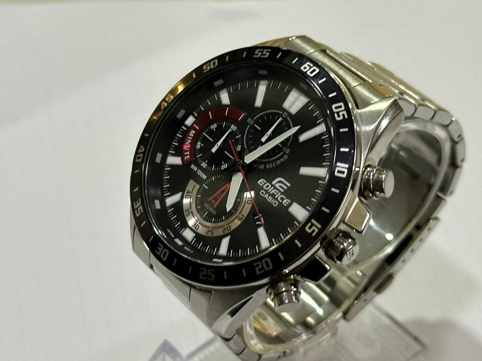 Часовник CASIO Edifice