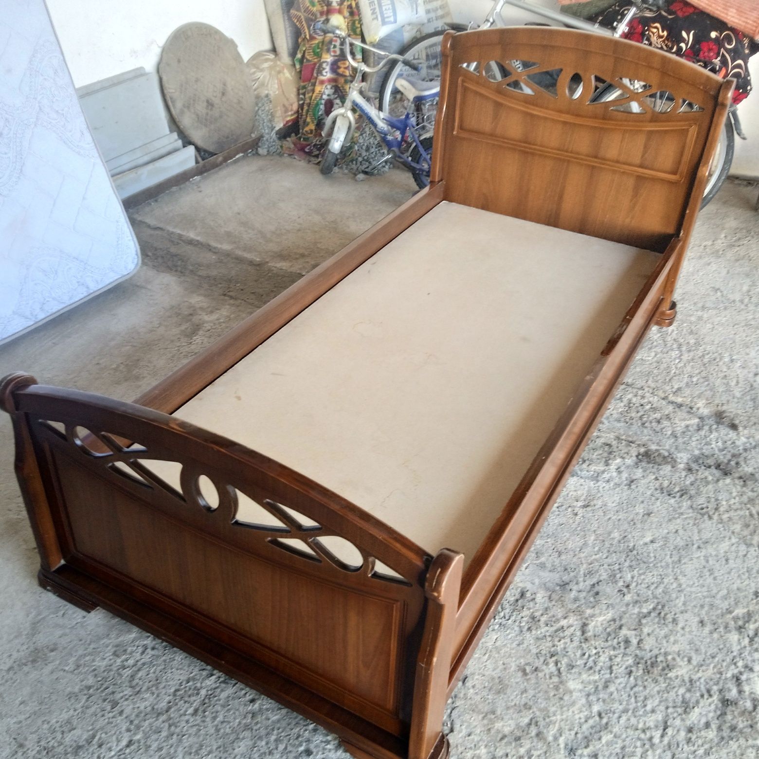 Кровать мебельный МДФ