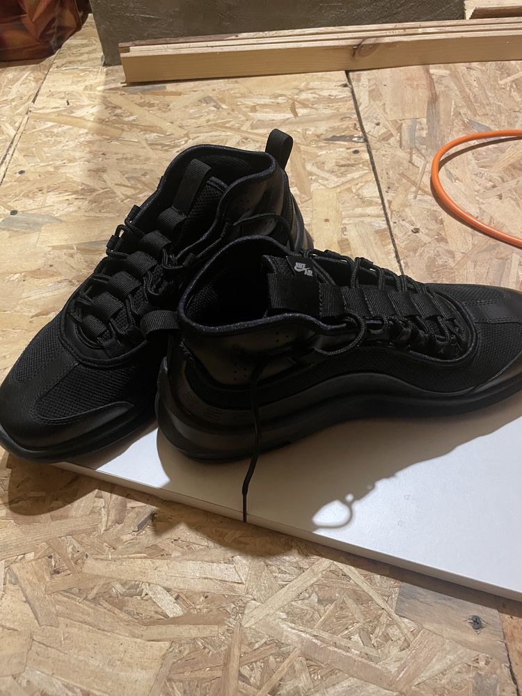 Adidasi second hand 43