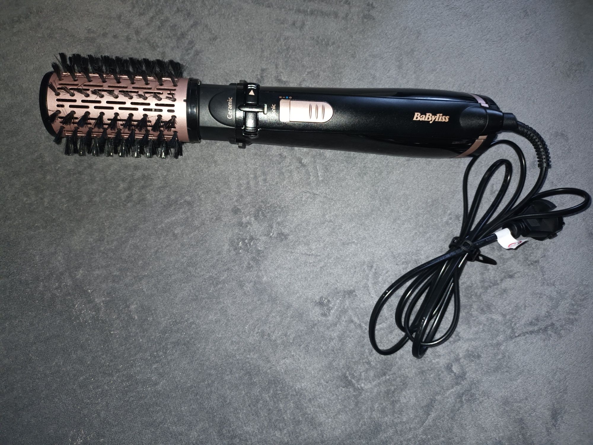 Perie de par rotativa Babyliss + Accesorii