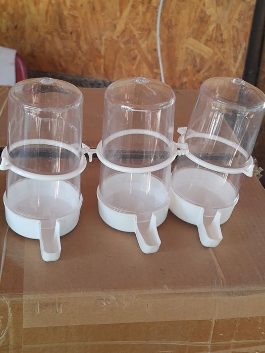 Аксесоари за гълъби,кокошки и други птици