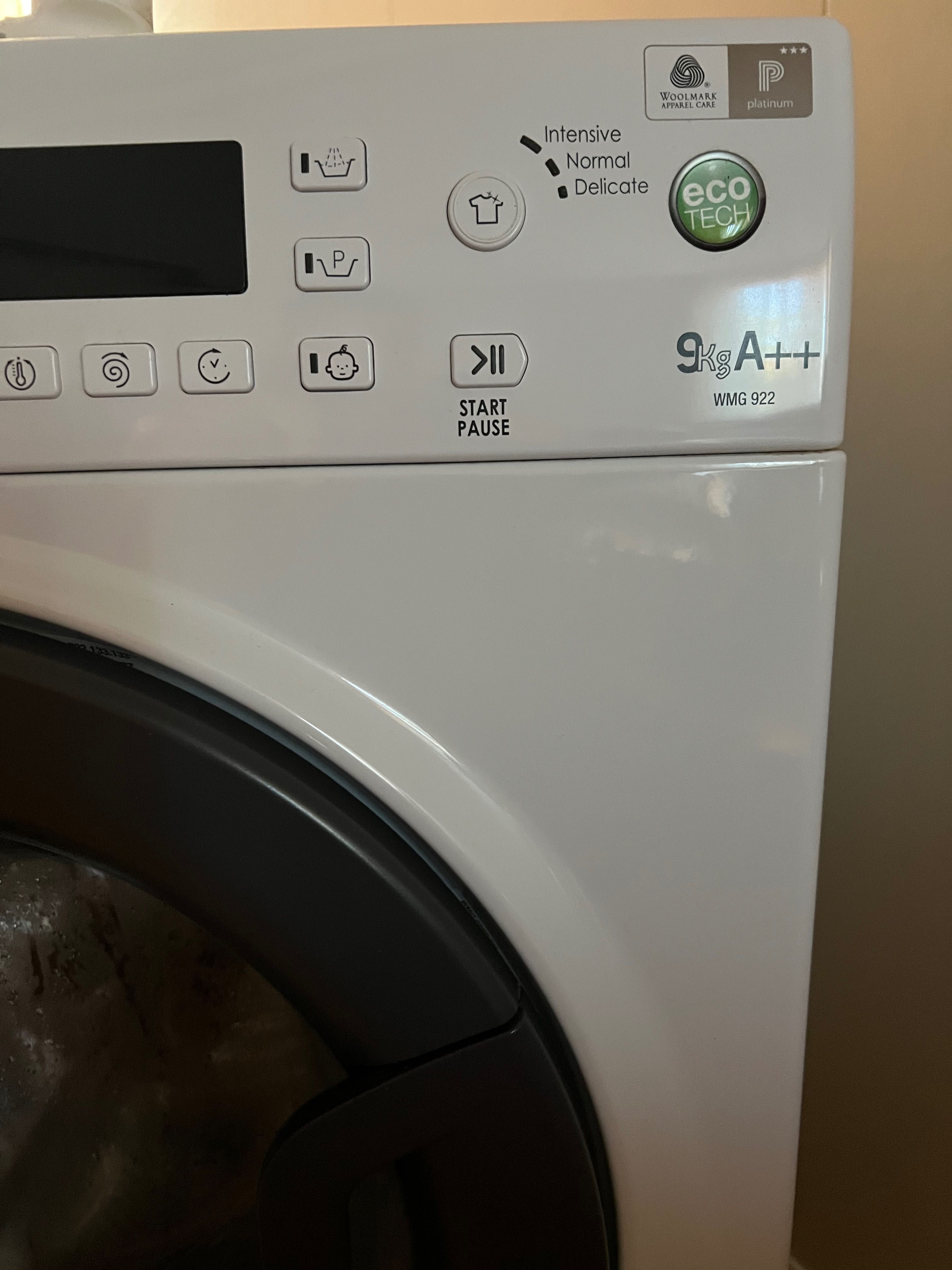 ARISTON Hotpoint 9кг А++