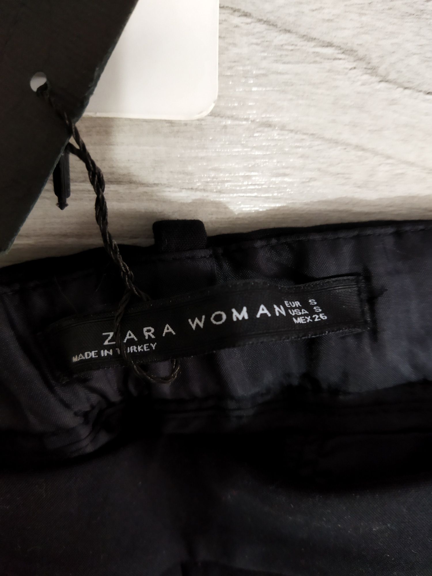 Pantaloni negri noi office elastici Zara mărimea  S