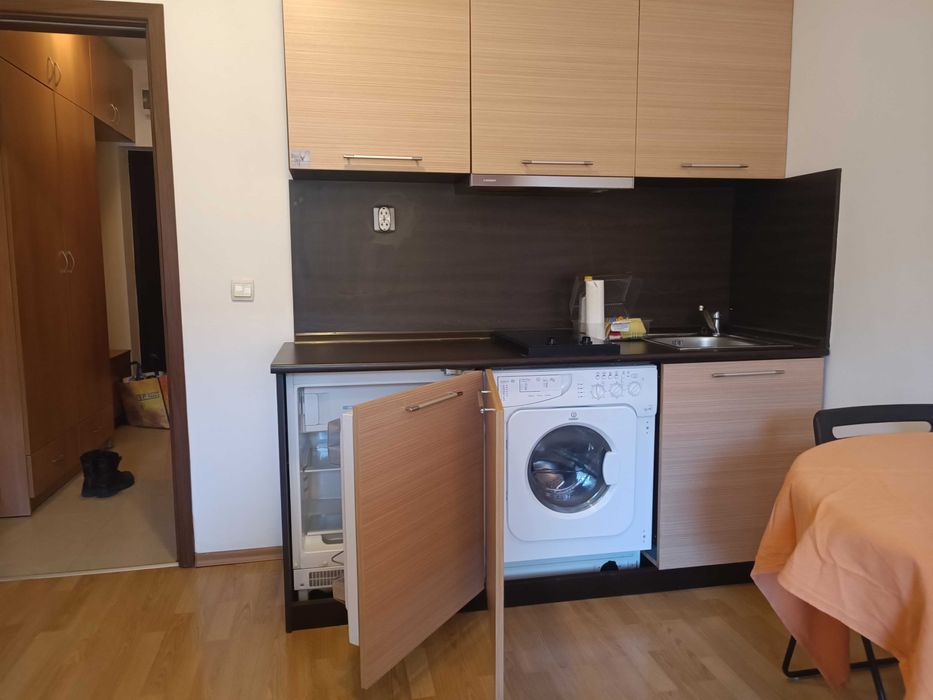 Дава се под наем Едностаен апартамент в София, Център - 27 кв.м за 357 € - Снимка #3