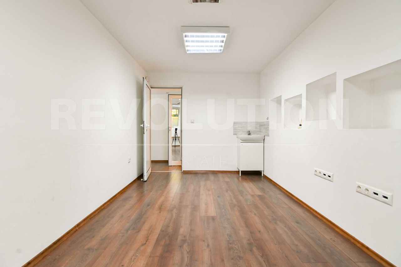 Продава се Офис в София, Изток - 70 кв.м за 2786 €/кв.м - Снимка #5