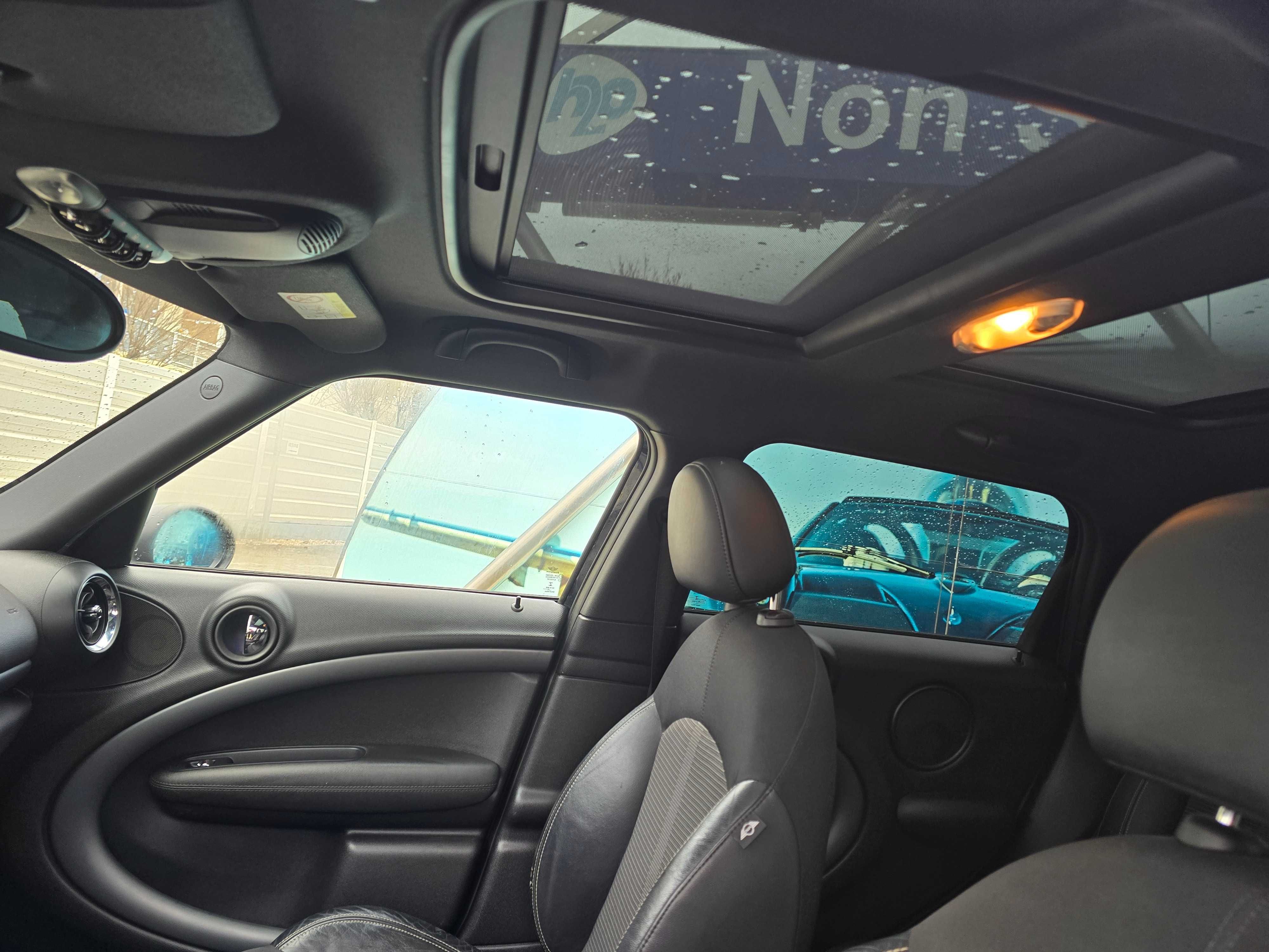 MINI  Countryman