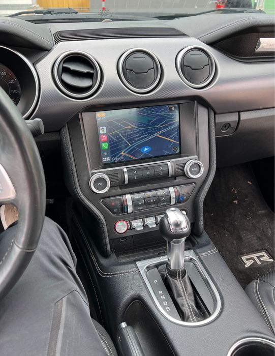 Ford Mustang GT на части
