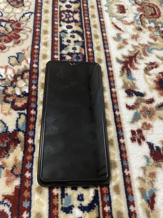 Продам сотовый телефон модели Самсунг А10