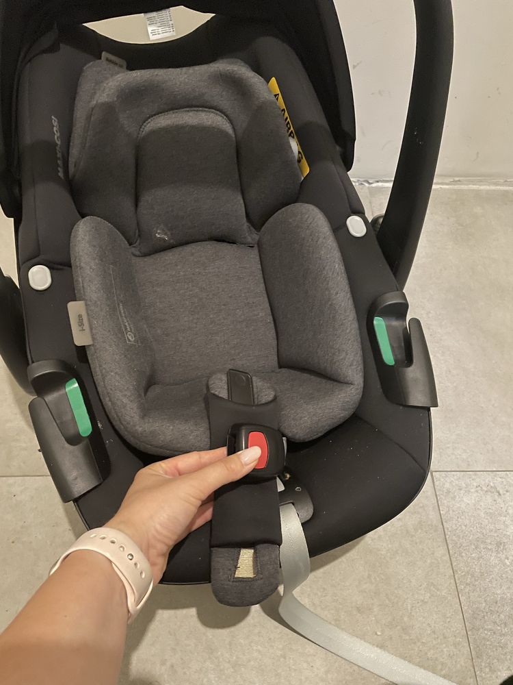 Scoica Maxi-Cosi 360 Pebble, 0-15 luni, 13 kg