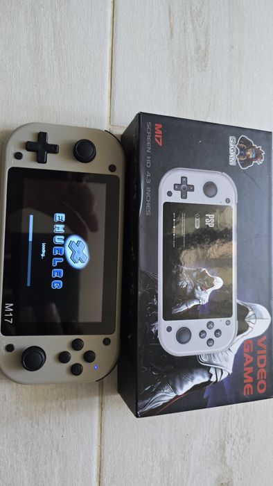 Consola retro portabila M17 128GB cu jocuri