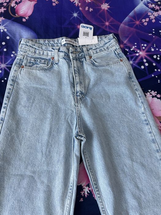 Vand blugi femei noi