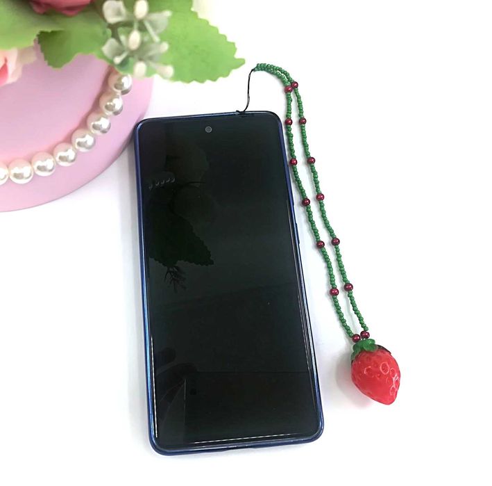 Accesorii telefon pentru fete