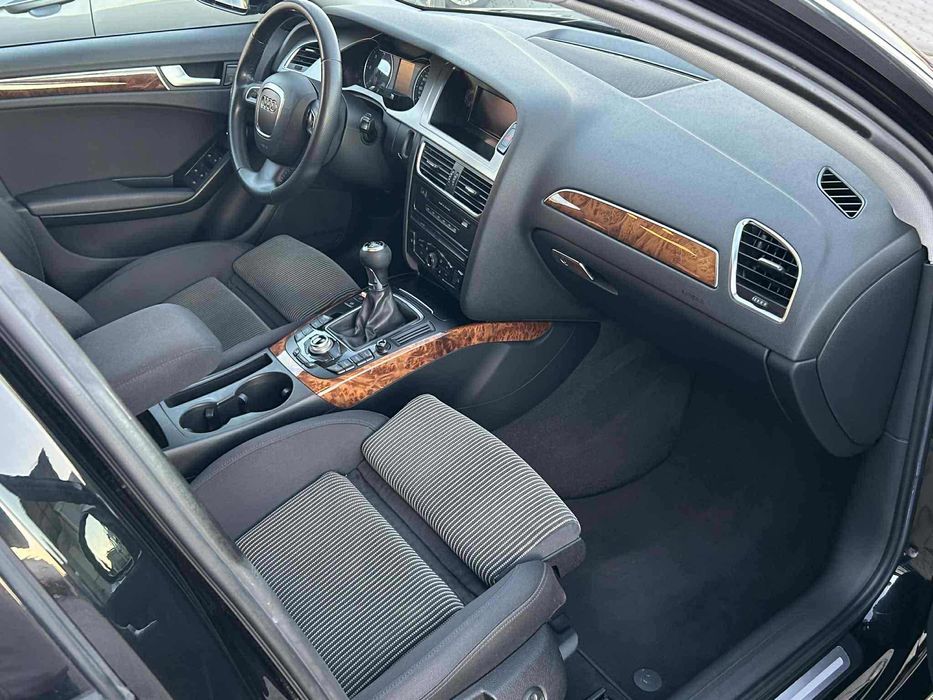 Audi A4 2010 S-line 2.0 Diesel 143CP