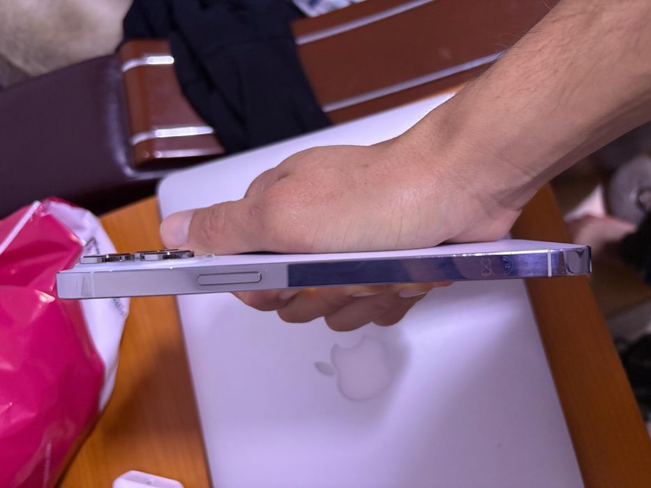 IPHONE 14 Pro Max 86% baterie