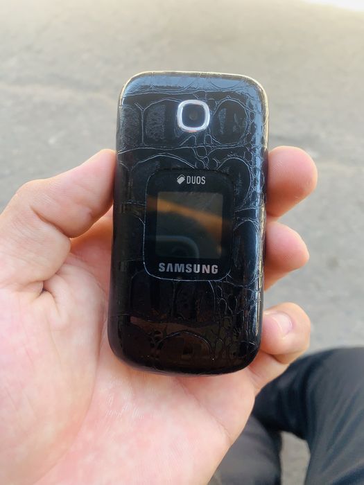 Samsung GM 311 karbon qilingan