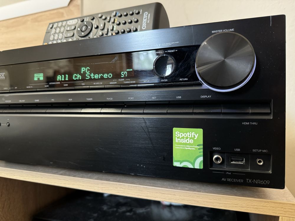 Onkyo TX-NR609 Качествен ресивър