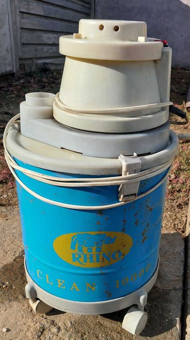 Aspirator Rhino Clean 1000